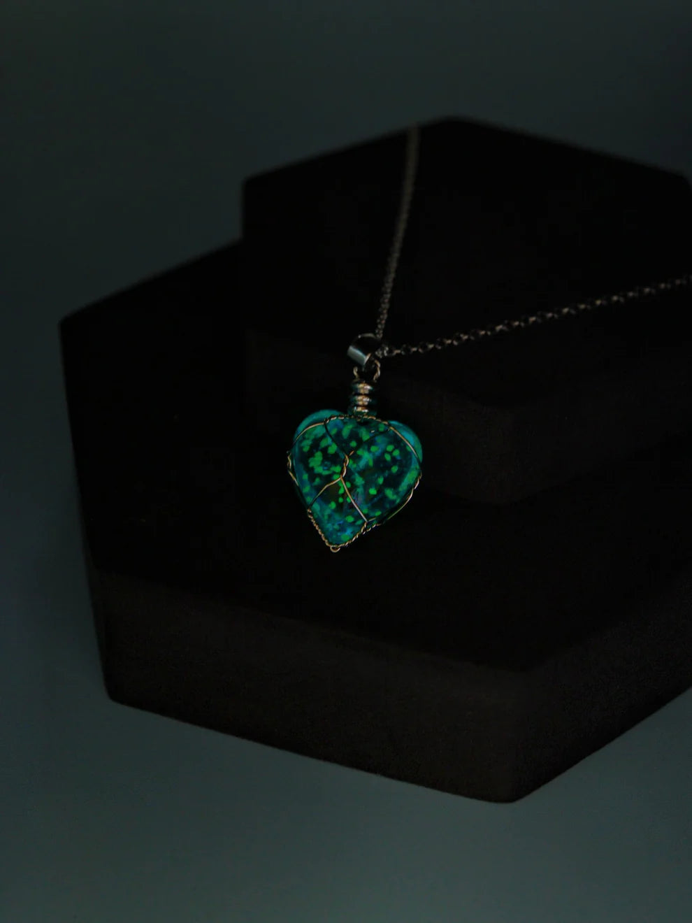 Lucky Charm | Crystal heart glowing neckace